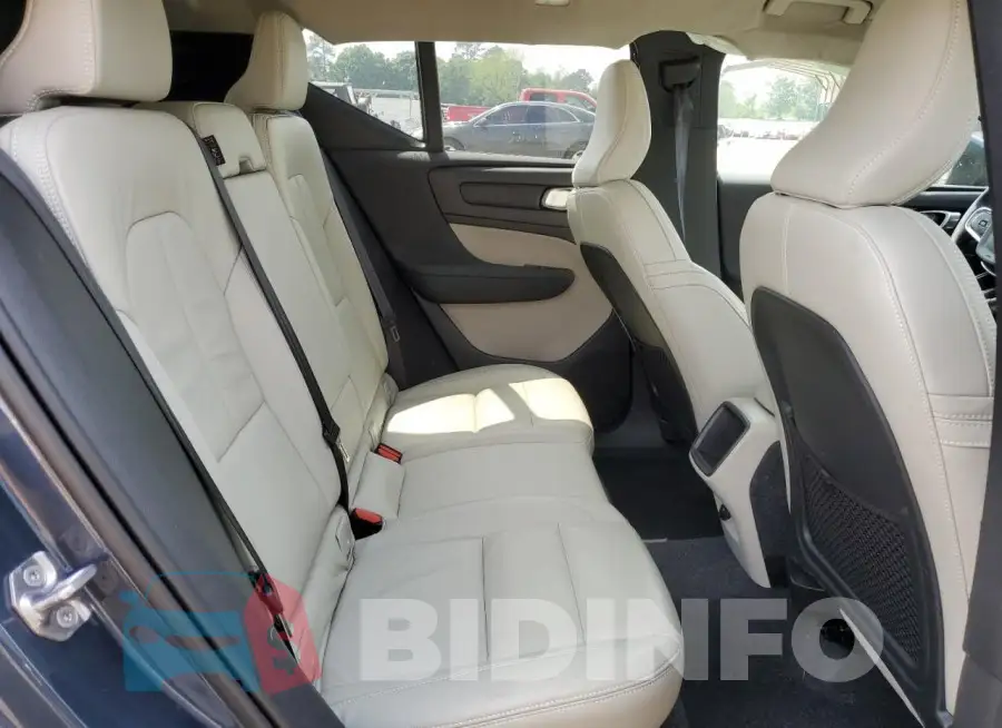 YV4162UK7N2651497 Photo# 11