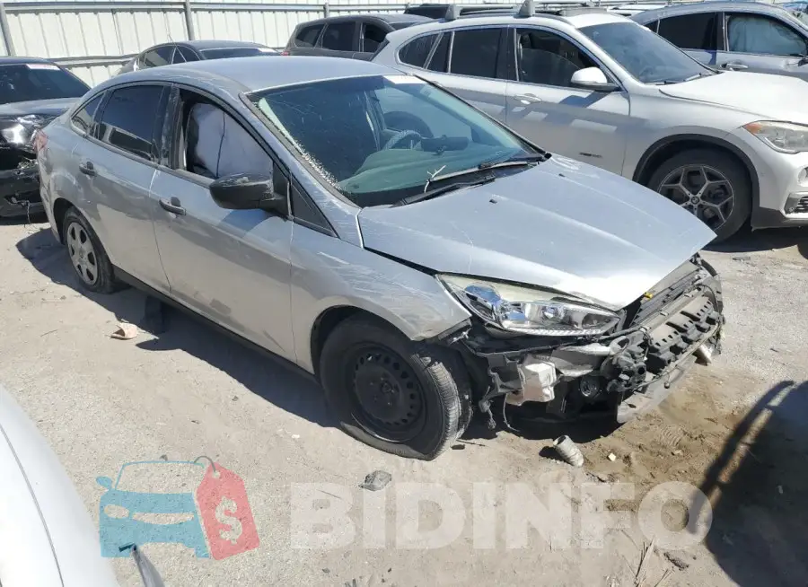 1FADP3E20HL287087 Photo# 4