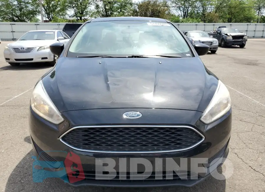 1FADP3F2XJL276652 Photo# 5