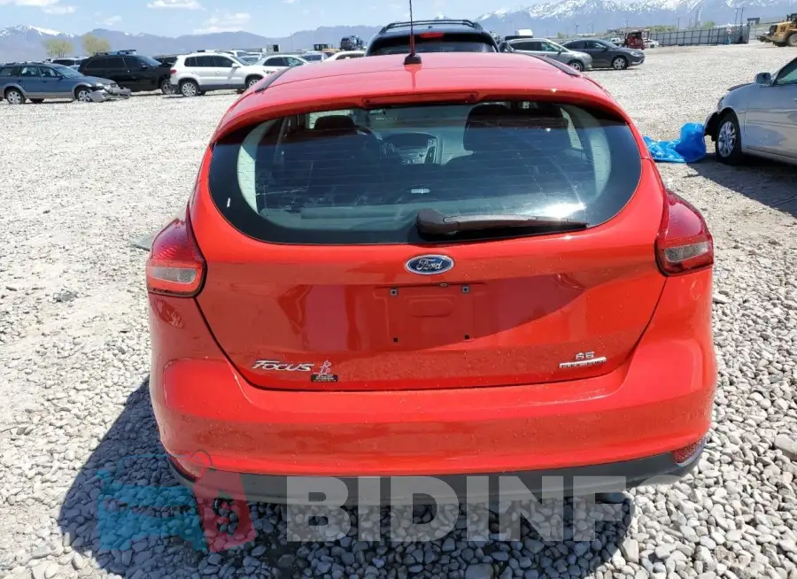 1FADP3K2XGL272583 Photo# 6