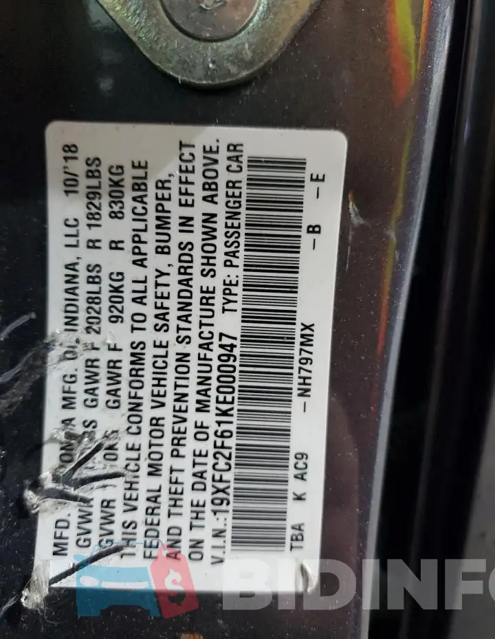 19XFC2F61KE000947 Photo# 12