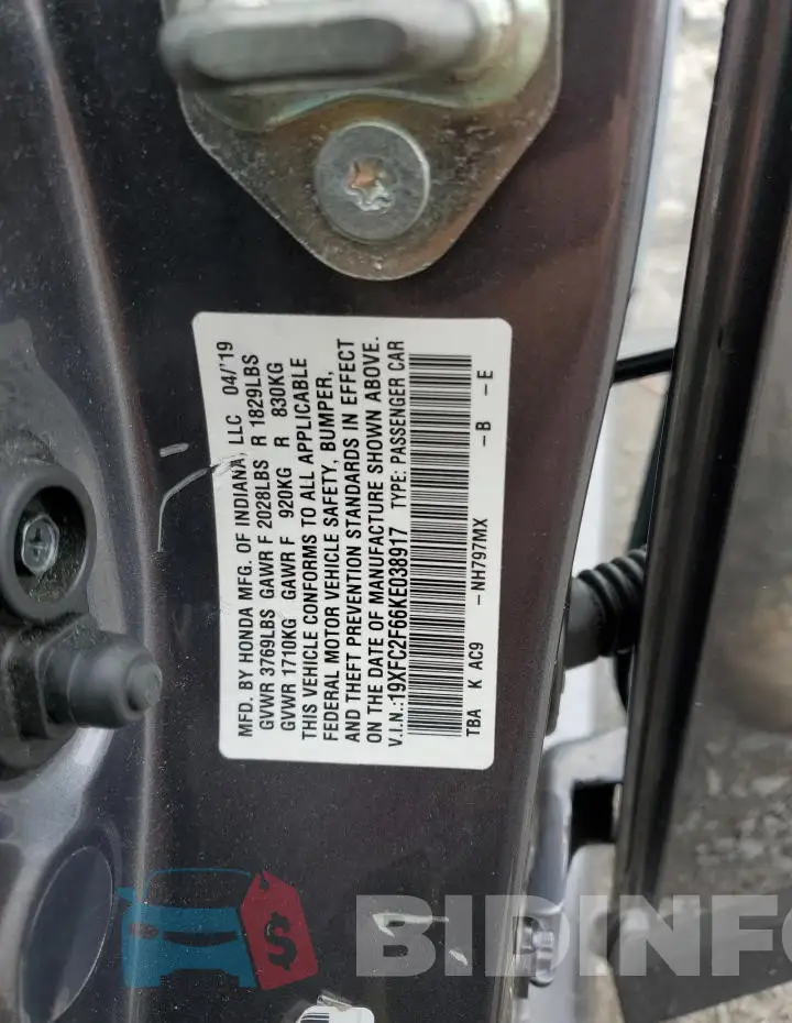 19XFC2F66KE038917 Photo# 12