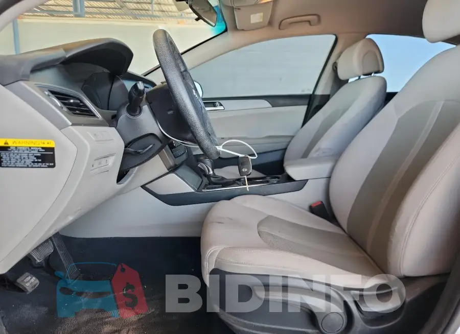 5NPE24AF9HH558907 Photo# 7