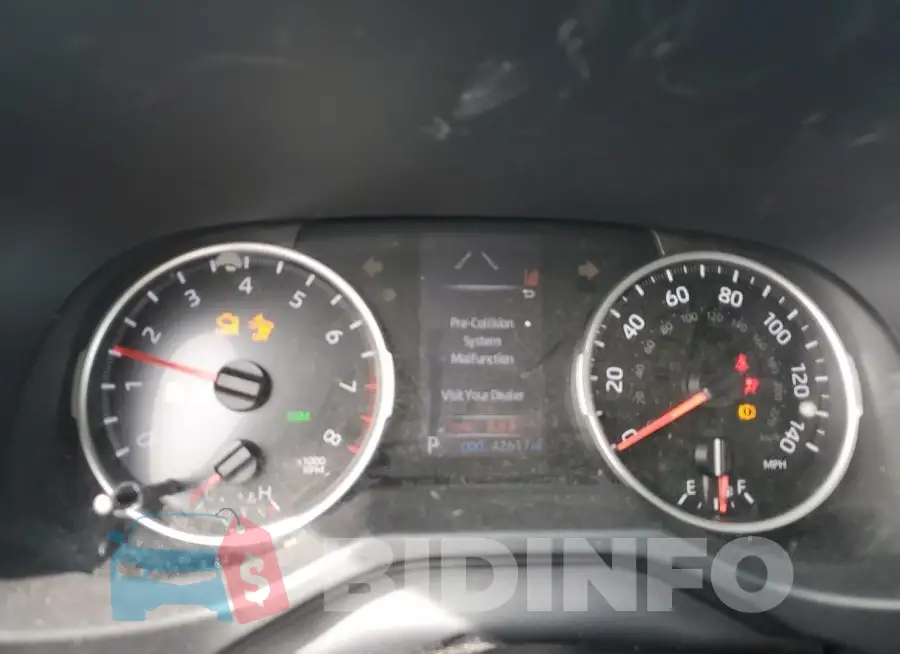 2T3G1RFV8LC138034 Photo# 9