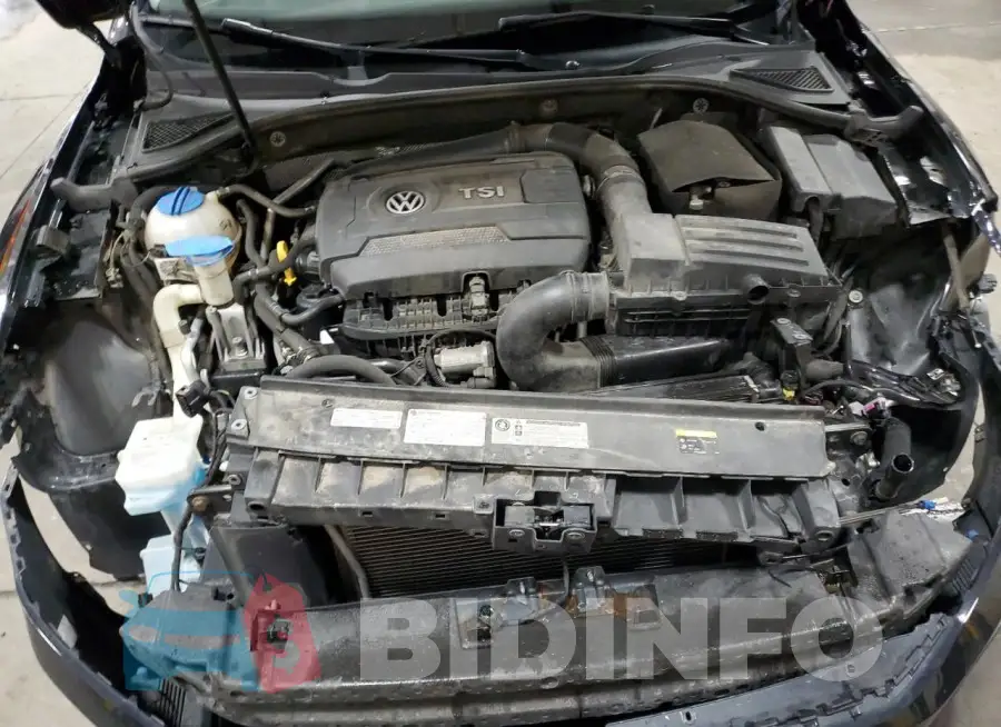 1VWGT7A30HC066417 Photo# 11