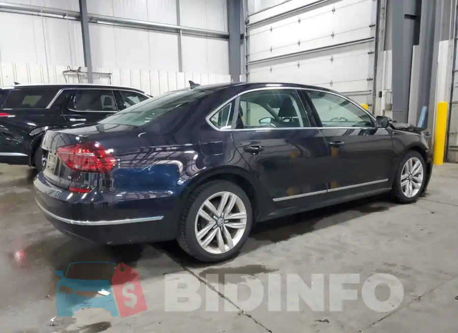 1VWGT7A30HC066417 Photo# 3