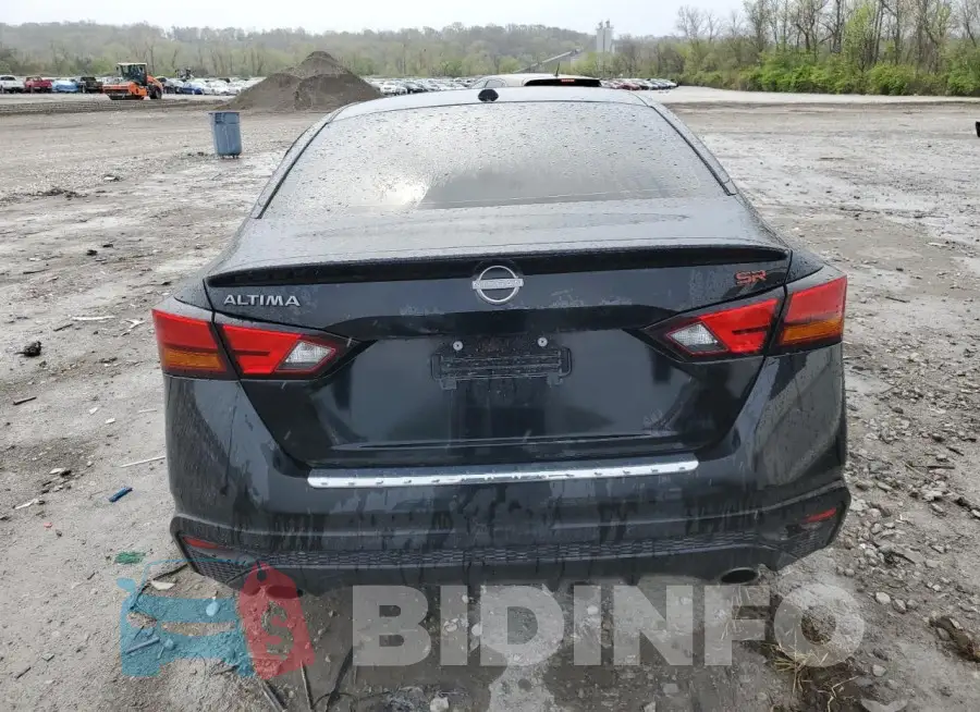 1N4BL4CV5PN408611 Photo# 6