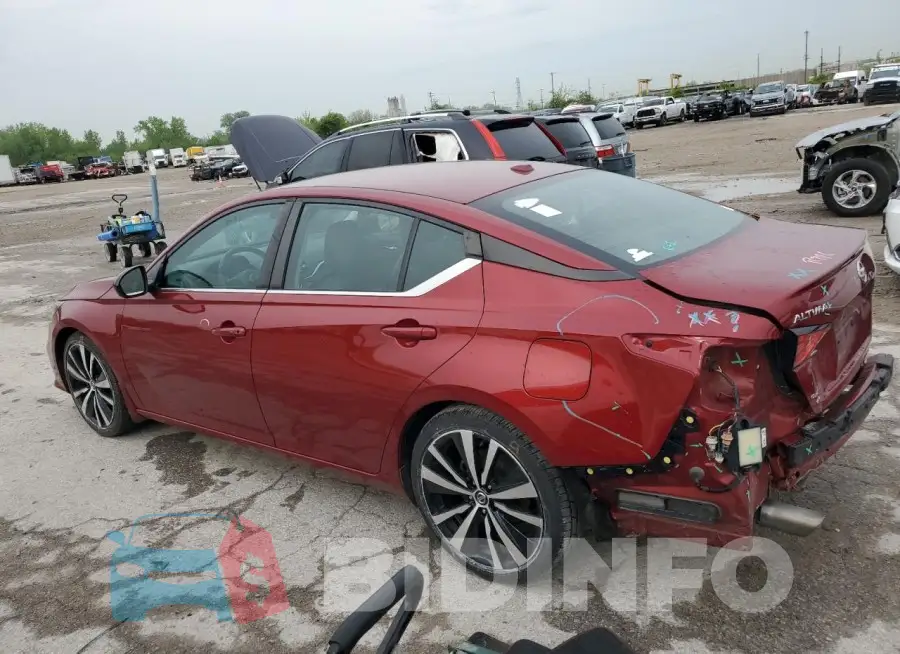 1N4BL4CV6KC181837 Photo# 2