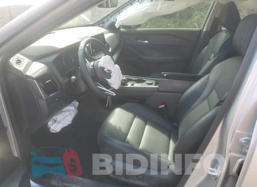5N1BT3BB8NC721572 Photo# 7