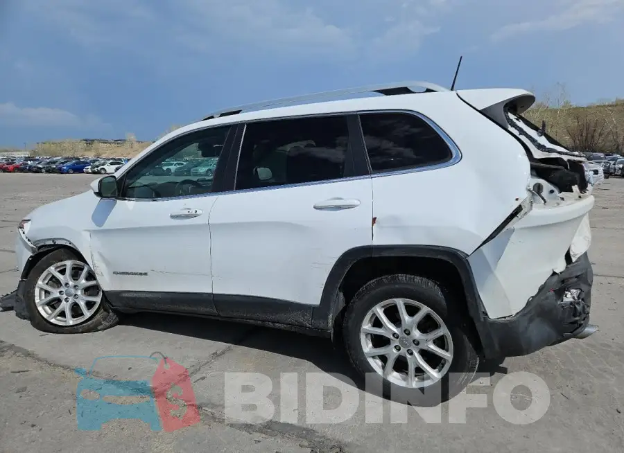 1C4PJLLB1JD534029 Photo# 2