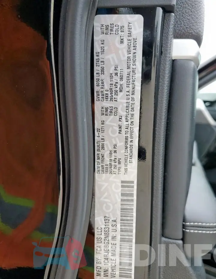 1C4RJGBG2N8631137 Photo# 13