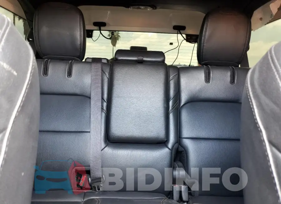 1C4RJXP60RW116607 Photo# 10