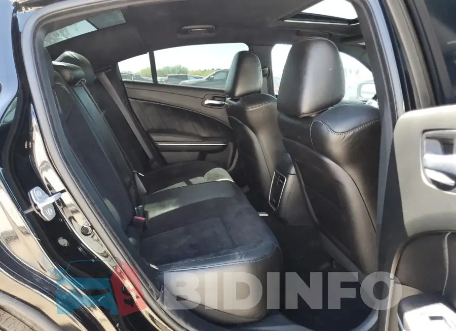 2C3CDXGJ1PH678548 Photo# 10