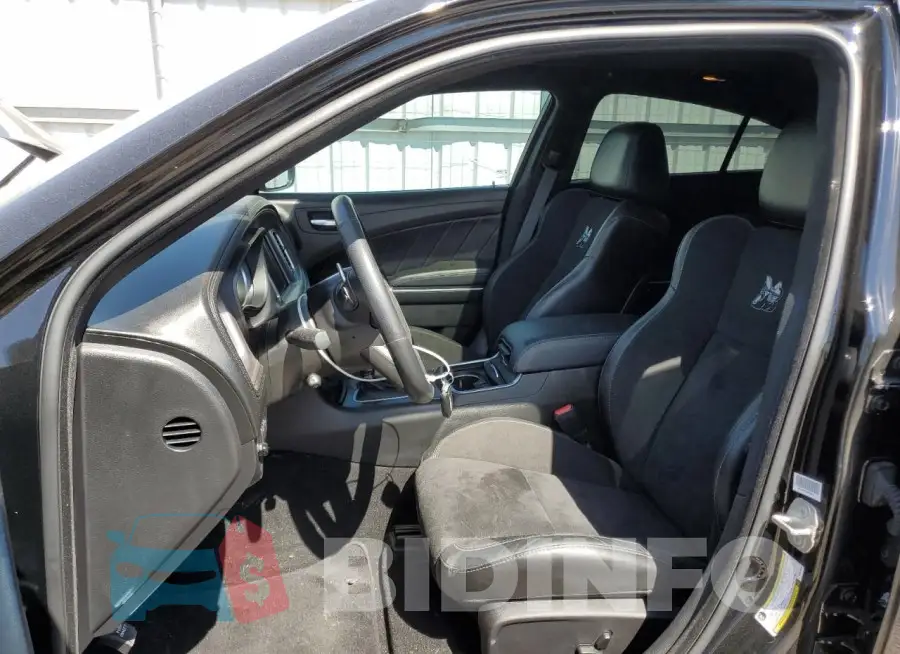 2C3CDXGJ1PH678548 Photo# 7