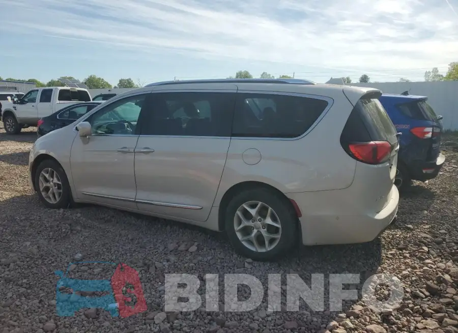 2C4RC1EG4HR633371 Photo# 2