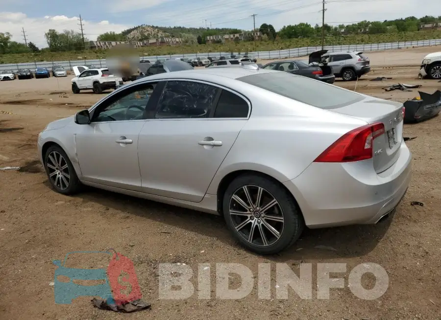 LYV402TK5HB155197 Photo# 2