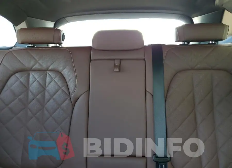5UX13EU09R9V28789 Photo# 10