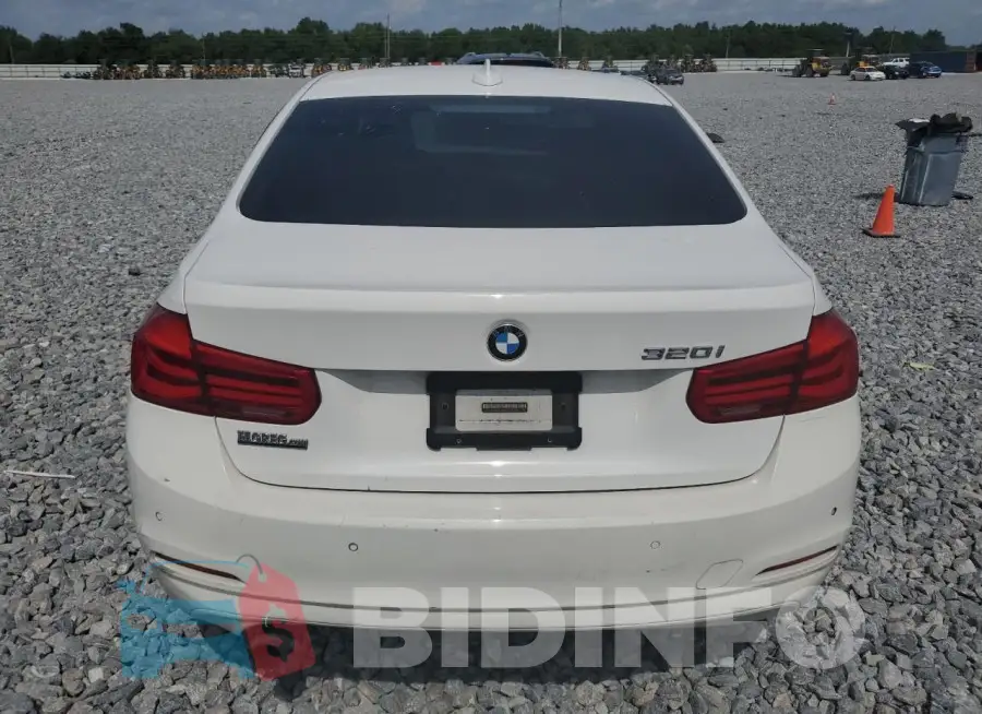 WBA8E1G55GNT33641 Photo# 6