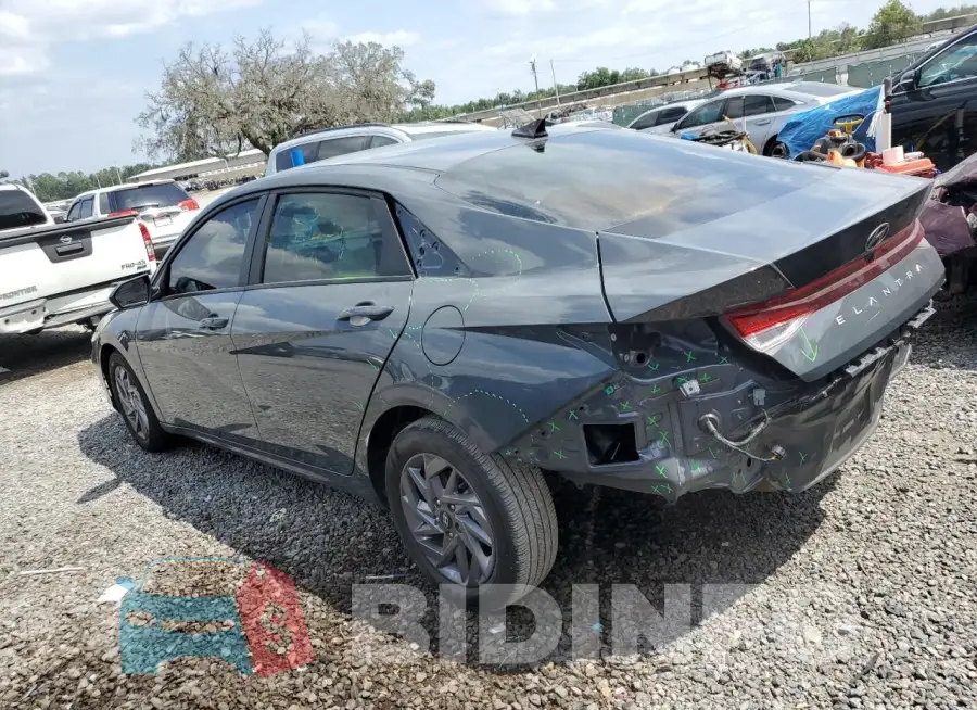KMHLM4DG3RU755189 Photo# 2