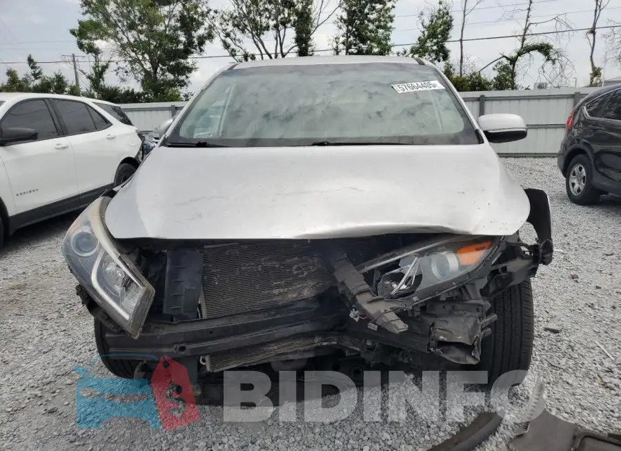 KNDMB5C16G6157553 Photo# 5