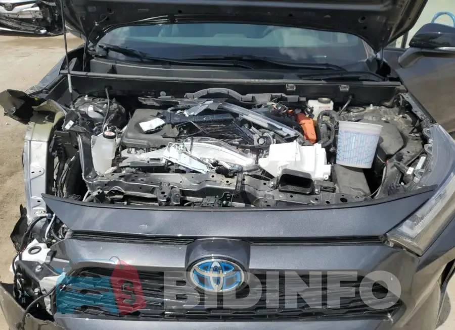 2T3E6RFV6PW039998 Photo# 11