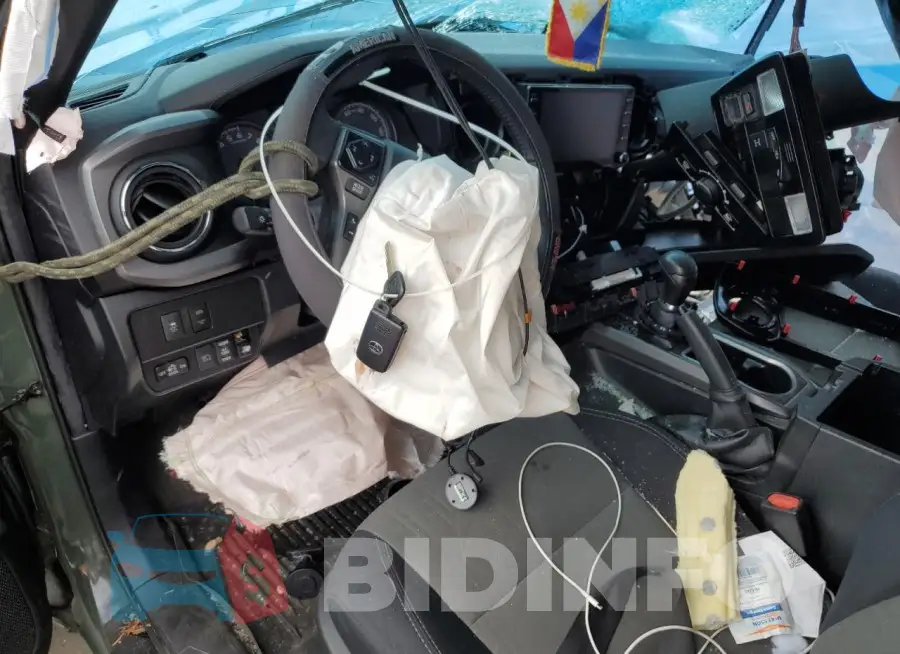 3TMDZ5BN8MM112478 Photo# 8