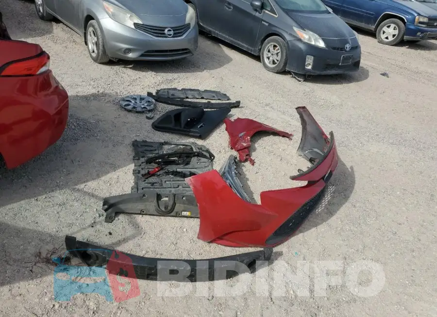 5YFEPMAE2MP219217 Photo# 12