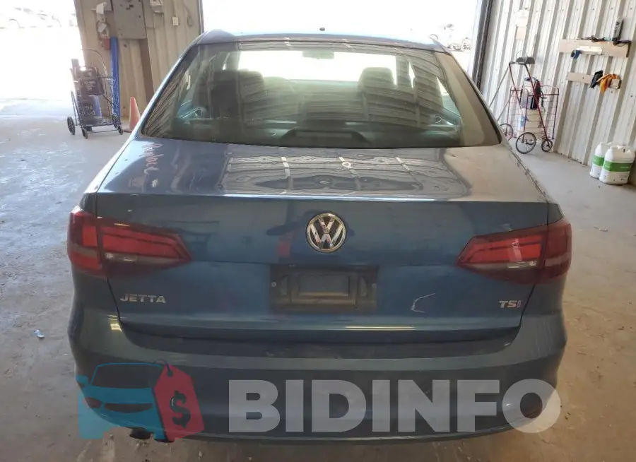 3VW2B7AJ4HM384499 Photo# 6