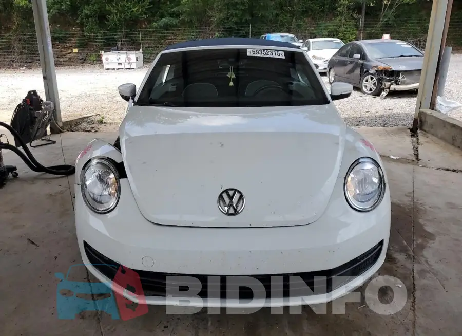 3VW507AT7GM814044 Photo# 5