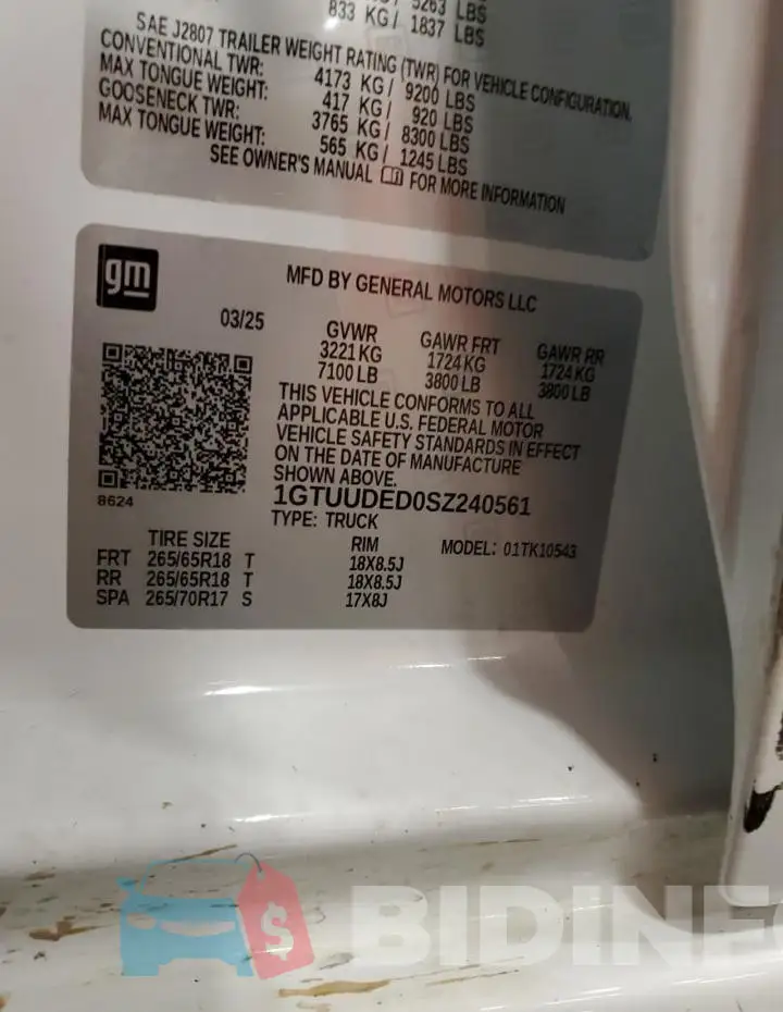 1GTUUDED0SZ240561 Photo# 12
