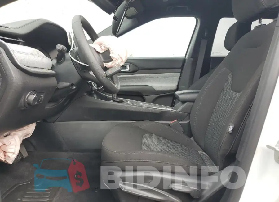 3C4NJDAN3RT125983 Photo# 7