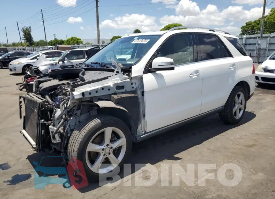 4JGDA5HB8HA828137 Photo# 1
