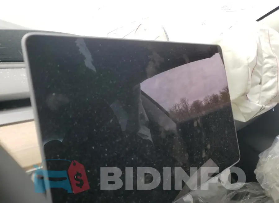 5YJ3E1EBXMF855519 Photo# 9