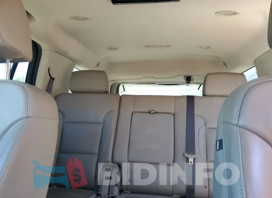 1GNSKBKC5HR330558 Photo# 10