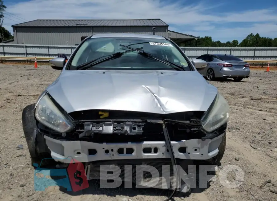 1FADP3F21GL345592 Photo# 5