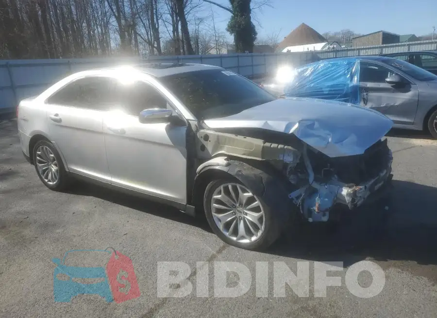 1FAHP2F82GG112264 Photo# 4