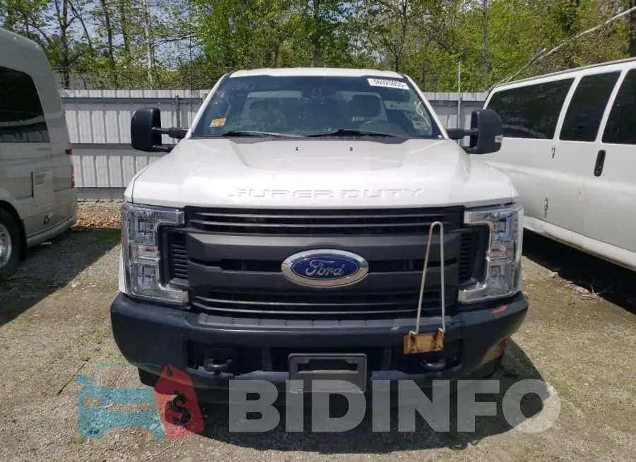 1FTBF2A67KEG48981 Photo# 5