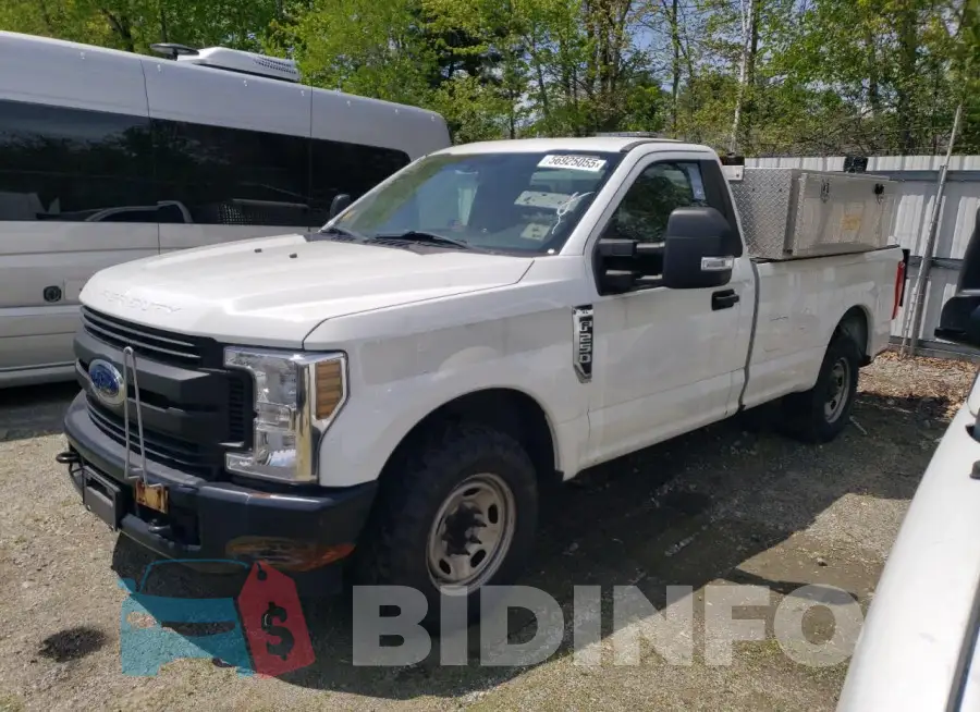 1FTBF2A67KEG48981 Photo# 1