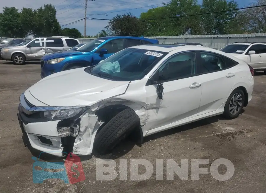 19XFC2F77HE007452 Photo# 1