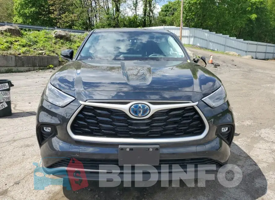 5TDBBRCH2PS130247 Photo# 5