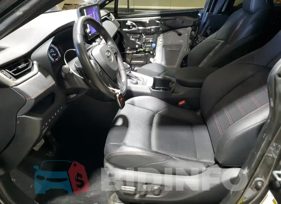 JTMFB3FV4PD140838 Photo# 7