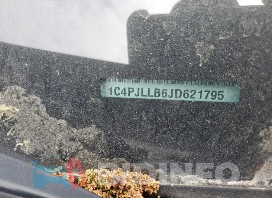 1C4PJLLB6JD621795 Photo# 13
