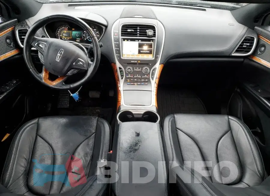 2LMTJ8LR3GBL79152 Photo# 8