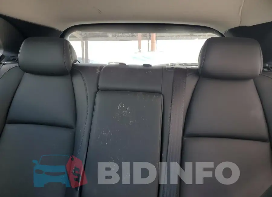 3MVDMBCM0PM533469 Photo# 10