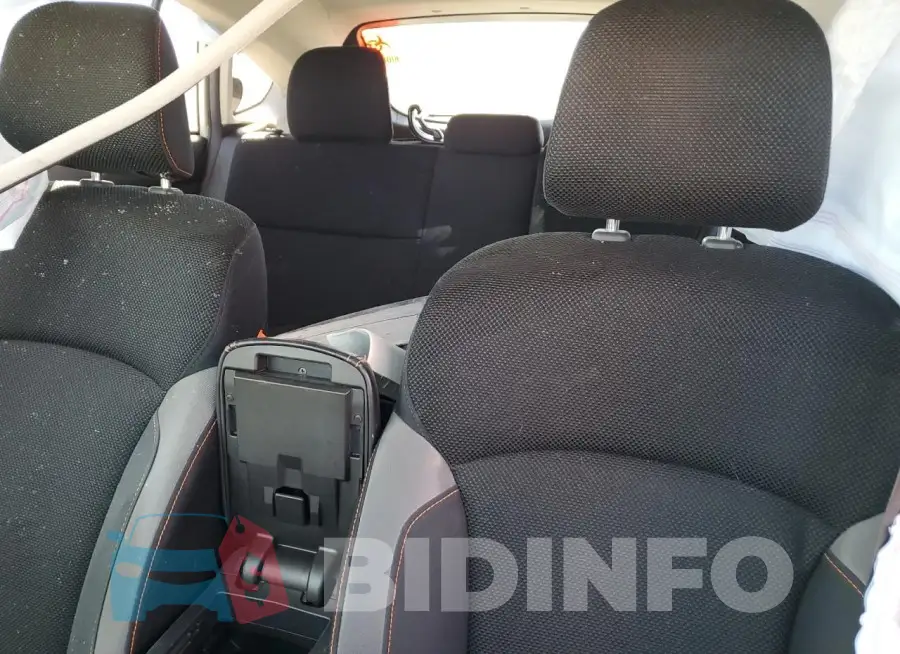 JF2GPABC7GH260433 Photo# 10