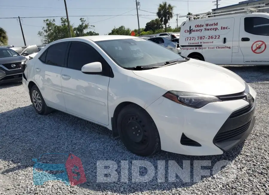 2T1BURHE2JC009159 Photo# 4