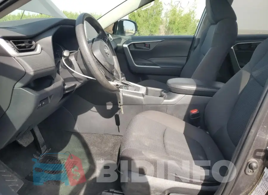 2T3F1RFV8RC417973 Photo# 7