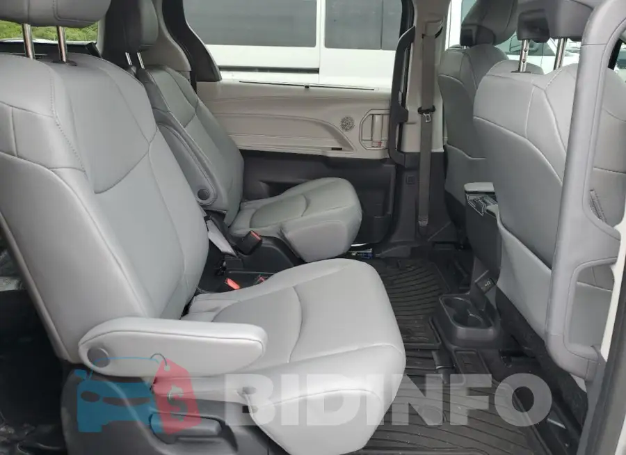 5TDJRKEC7RS199101 Photo# 11