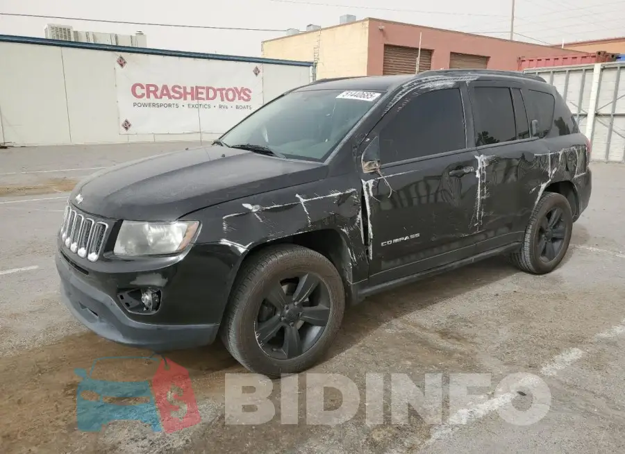 1C4NJCBA2GD525400 Photo# 1
