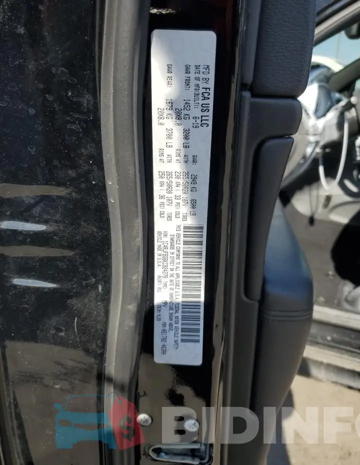 1C4RJFBG6KC824278 Photo# 13